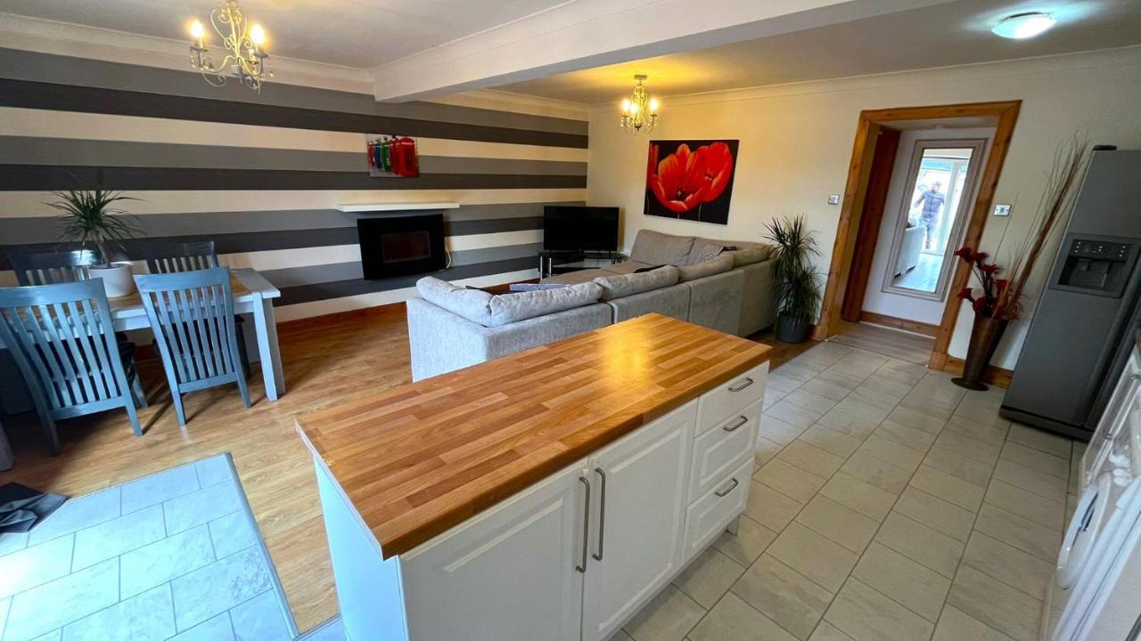 Elegant 2 Bedroom Chalet Edynburg Zewnętrze zdjęcie