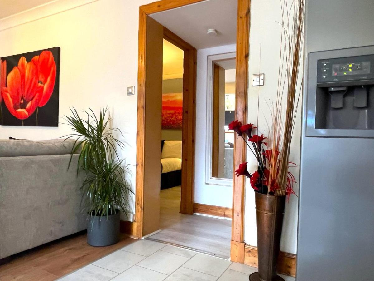 Elegant 2 Bedroom Chalet Edynburg Zewnętrze zdjęcie